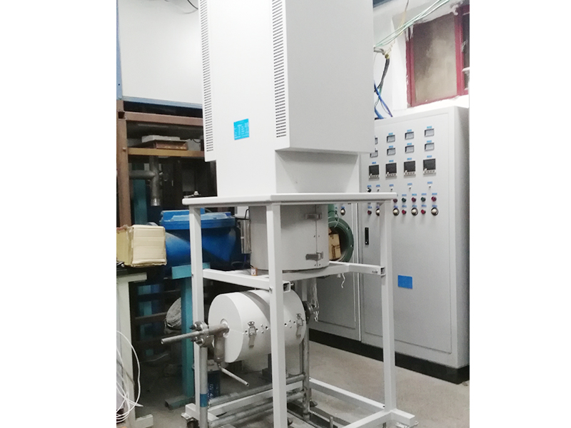 一维沉降管式炉